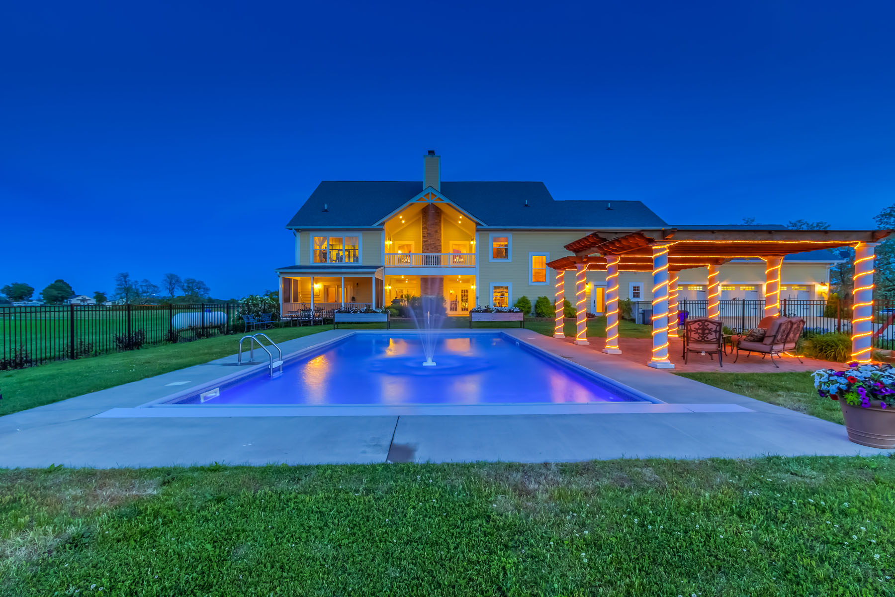 Real Estate Photography Lexington KY Pool Photos KRanchev Photography